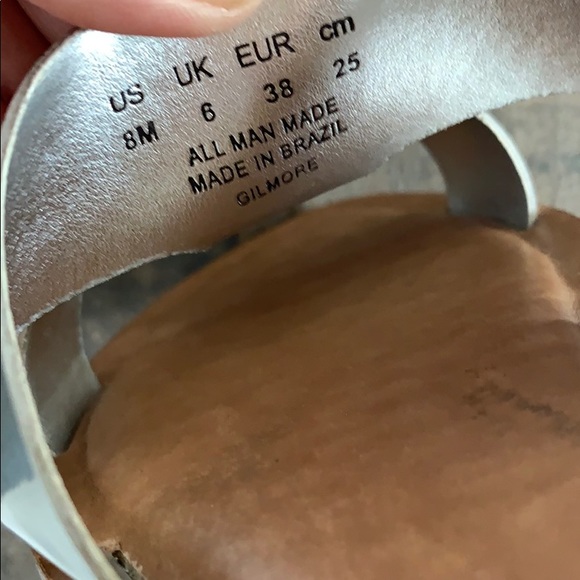 Carlos Santana Silver Sandals - Picture 5 of 5